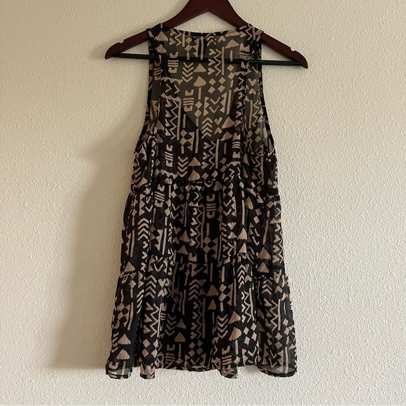 Forever 21 Sleeveless Chiffon Summer Blouse Top Size Small - Picture 3 of 5